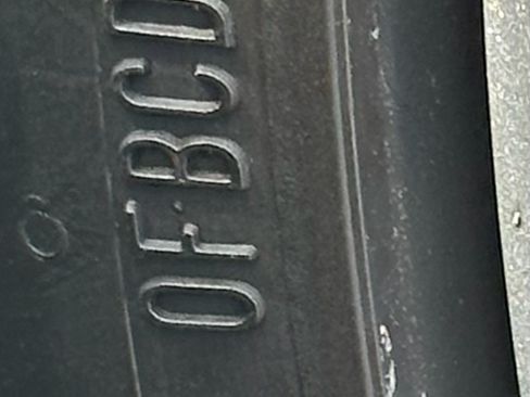 Used 2008 Volkswagen R32 image 25