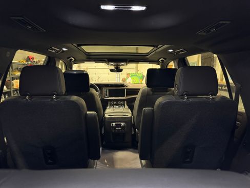 Used 2021 GMC Yukon Denali w/ Denali Ultimate Package image 14