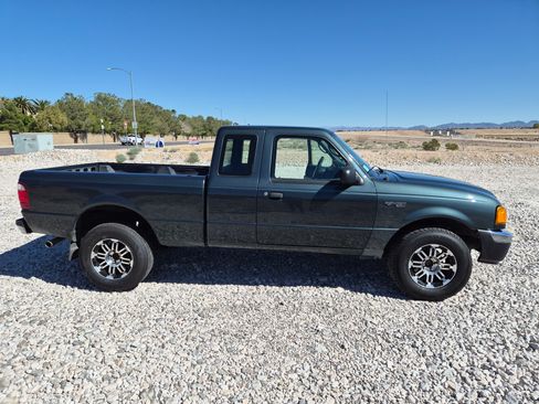 Used 2004 Ford Ranger XLT image 8