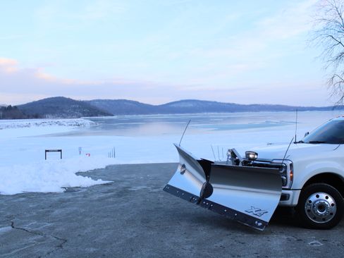 Used 2024 Ford F450 Limited w/ FX4 Off-Road Package image 19