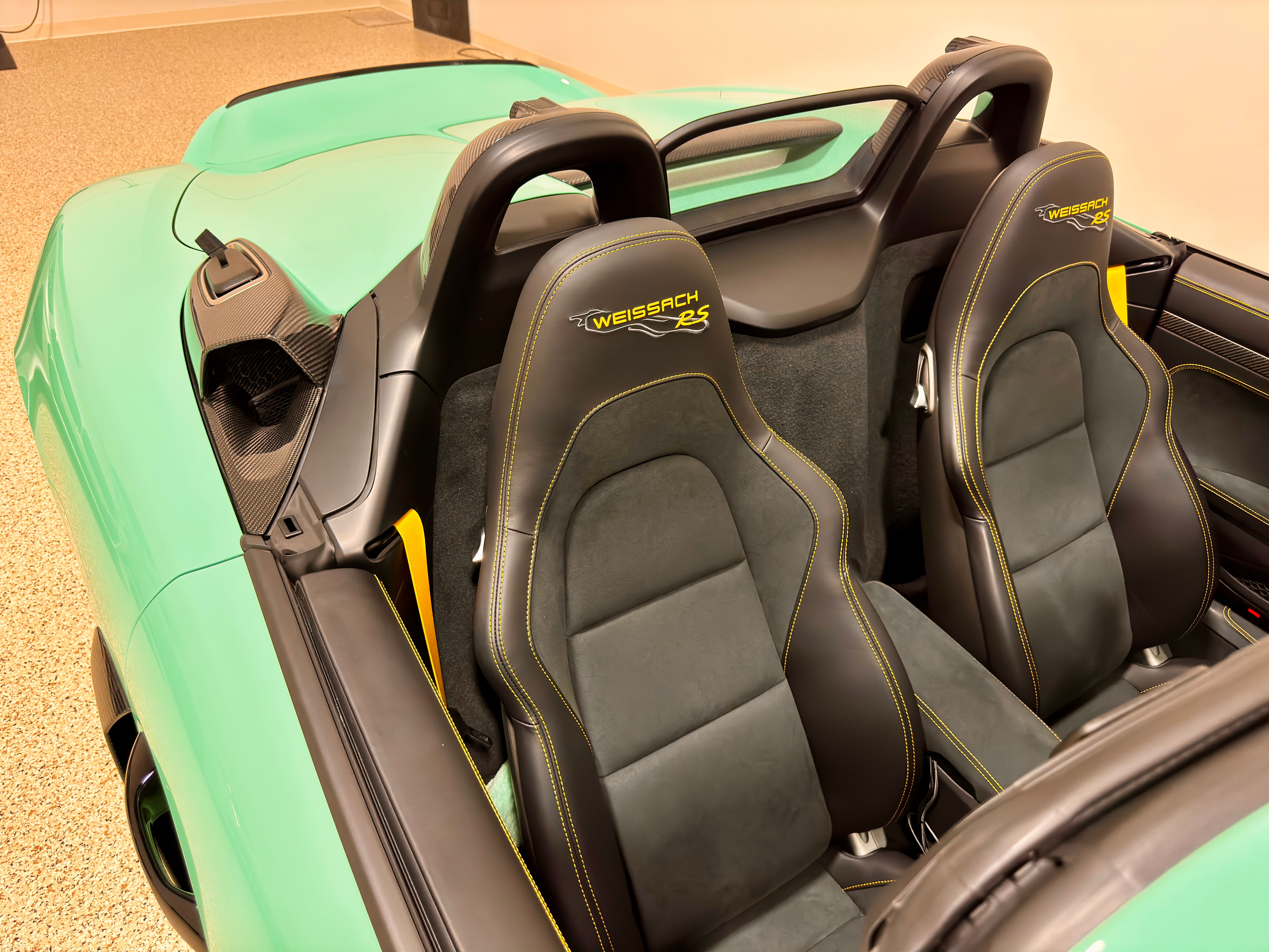 Used 2024 Porsche 718 Boxster Spyder RS RWD image 27