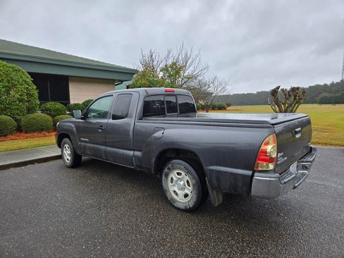 Used 2009 Toyota Tacoma Pickup 4D 6 ft image 5