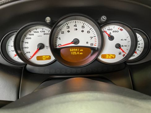 Used 2004 Porsche 911 Carrera 4S image 23