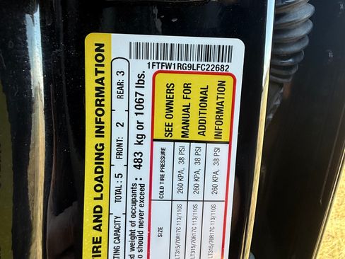 Used 2020 Ford F150 Raptor w/ Equipment Group 802A Luxury image 22