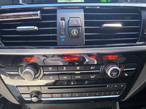 Used 2016 BMW X4 xDrive28i image 11