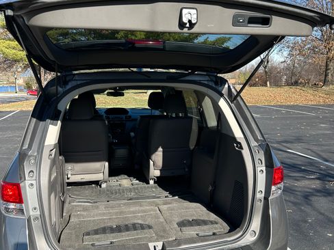 Used 2014 Honda Odyssey EX-L image 16