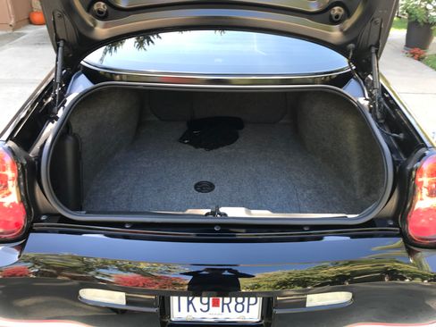 Used 2002 Chevrolet Monte Carlo SS w/ Pace Car Replica Pkg image 24