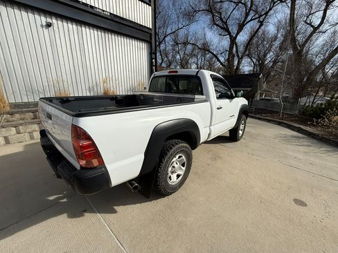 Used 2008 Toyota Tacoma 4x4 Regular Cab image 8