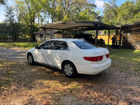 Used 2005 Honda Accord LX image 6