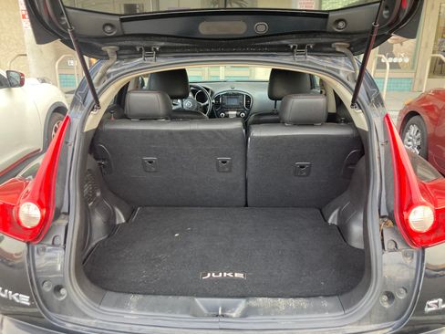 Used 2011 Nissan Juke SL image 9