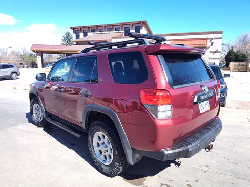 Used 2011 Toyota 4Runner Trail image 4
