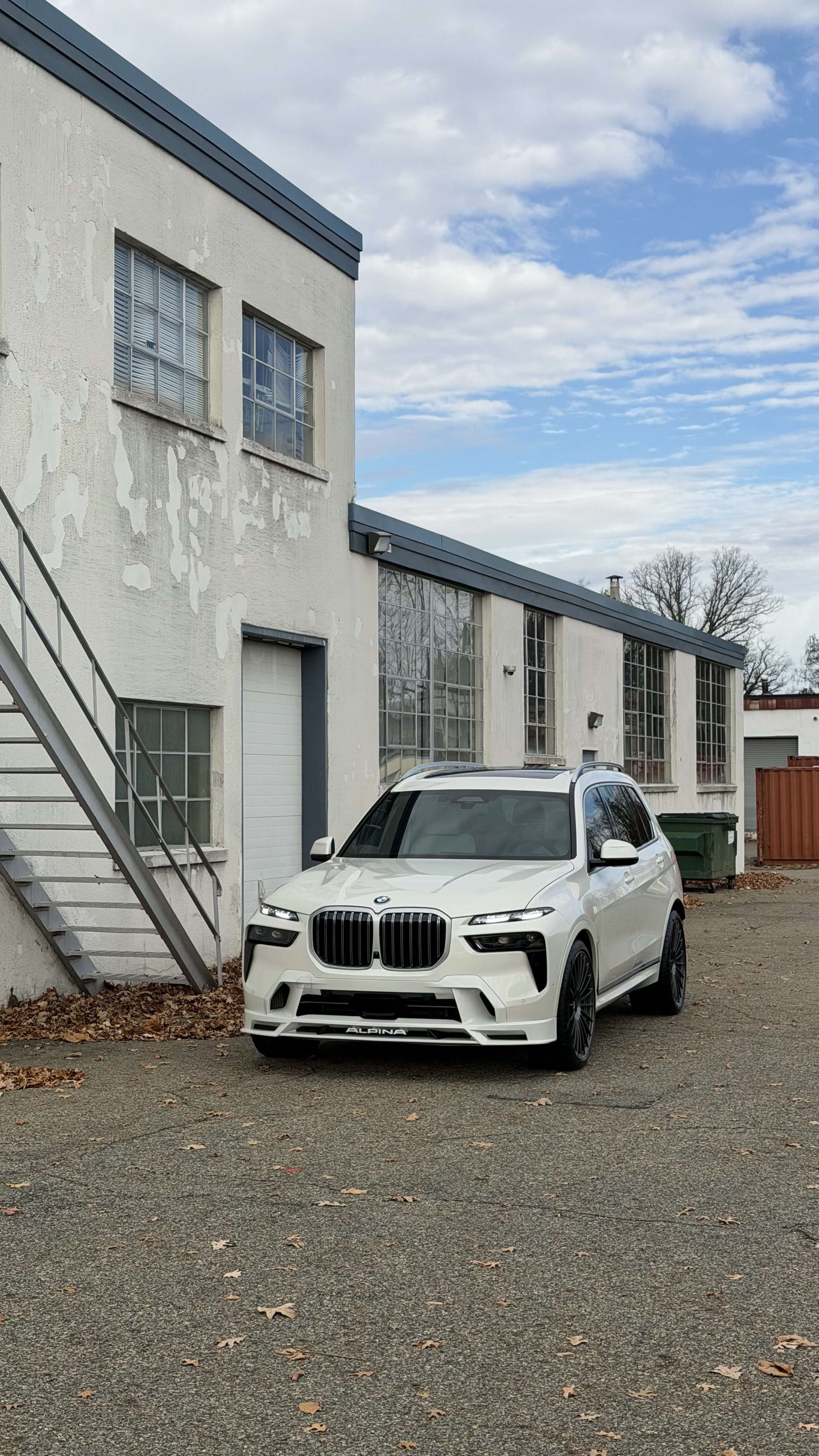 Used 2026 BMW ALPINA XB7 AWD/4WD image 5