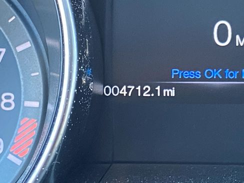 Used 2018 Ford Mustang Shelby GT350 w/ Convenience Package image 5