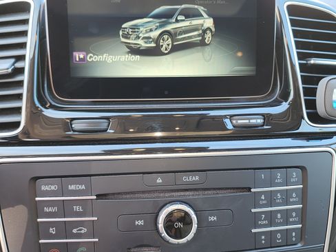 Used 2016 Mercedes-Benz GLE 350 4MATIC w/ Parking Assist Package image 18