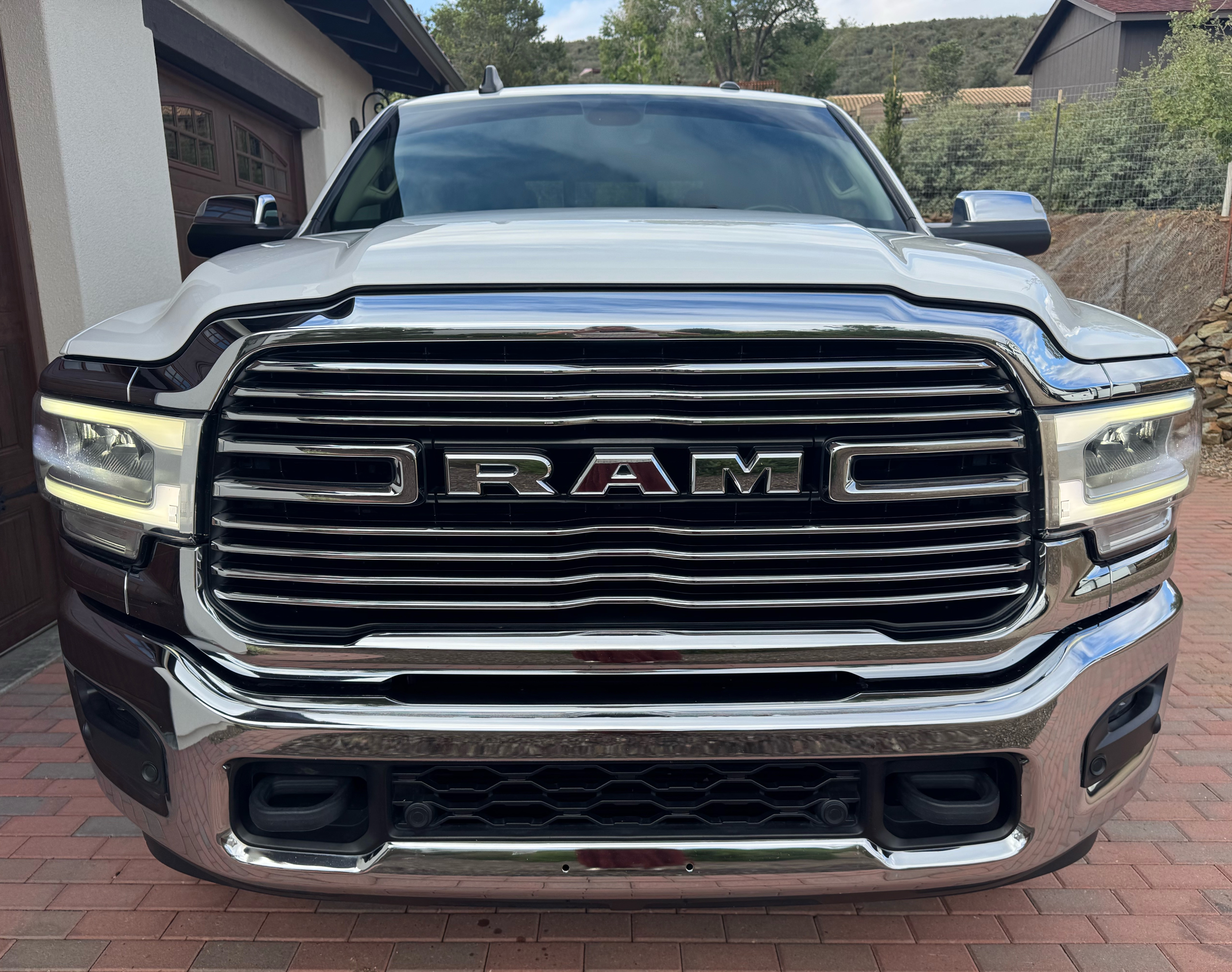 Used 2020 RAM 2500 Laramie AWD/4WD image 9