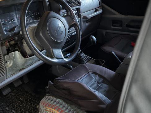 Used 1997 Jeep Wrangler Sport AWD/4WD image 8