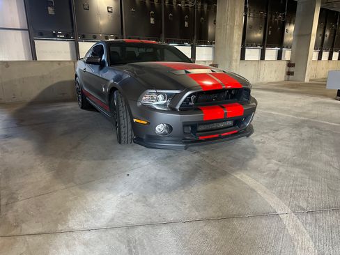 Used 2014 Ford Mustang Shelby GT500 w/ Equipment Group 821A image 2