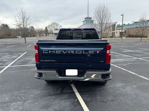 Used 2022 Chevrolet Silverado 1500 LT w/ All Star Edition Plus image 8