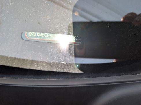 Used 2015 Hyundai Genesis 3.8 w/ Option Group 04 image 18