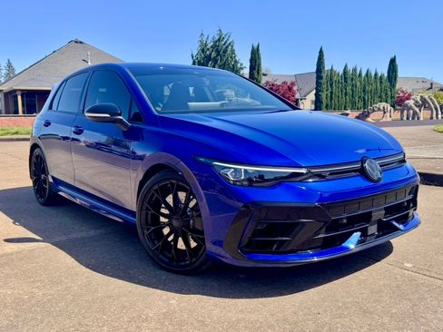 Used 2025 Volkswagen Golf R Black Edition AWD/4WD image 4