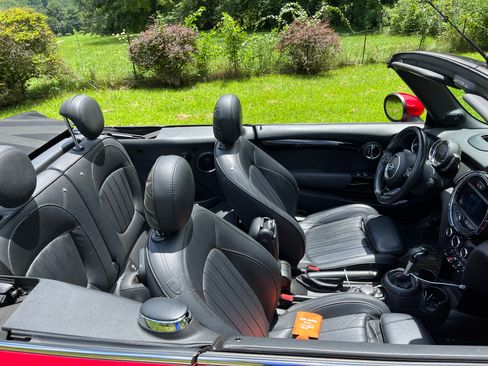 Used 2019 MINI Cooper John Cooper Works image 4