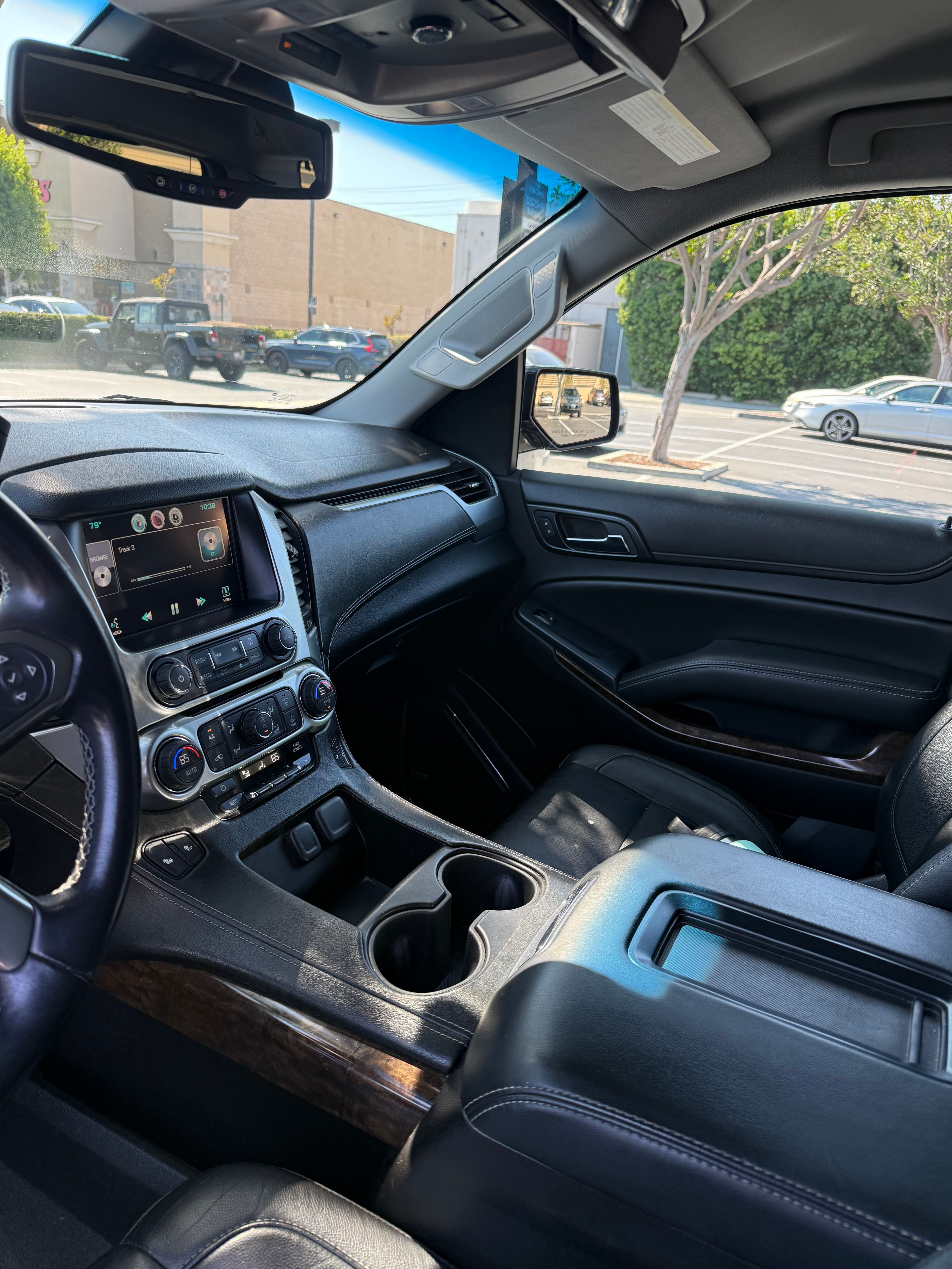 Used 2015 Chevrolet Tahoe LT w/ Max Trailering Package RWD image 12