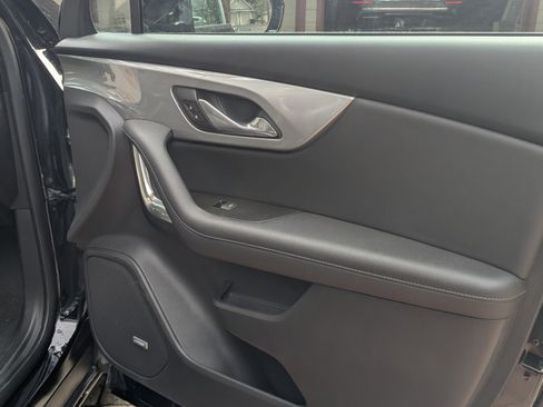 Used 2019 Chevrolet Blazer LT w/ Sun and Wheels Package image 19