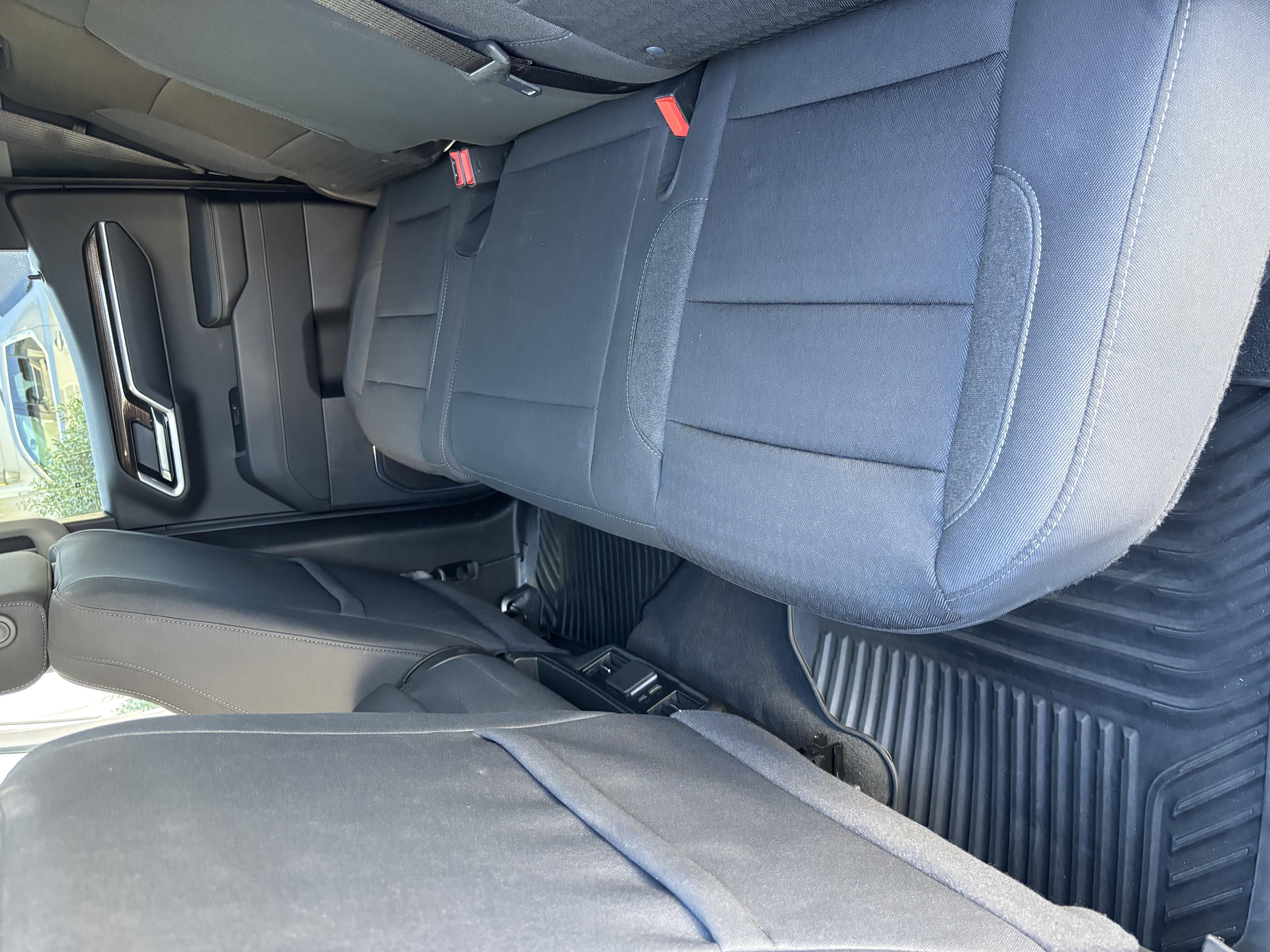 Used 2024 Chevrolet Silverado 1500 LT w/ Convenience Package II RWD image 11