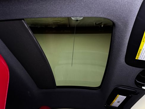 Used 2022 Porsche 911 Carrera 4S image 28