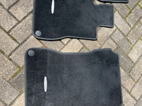 Used 2017 Mercedes-Benz SL 550 image 16