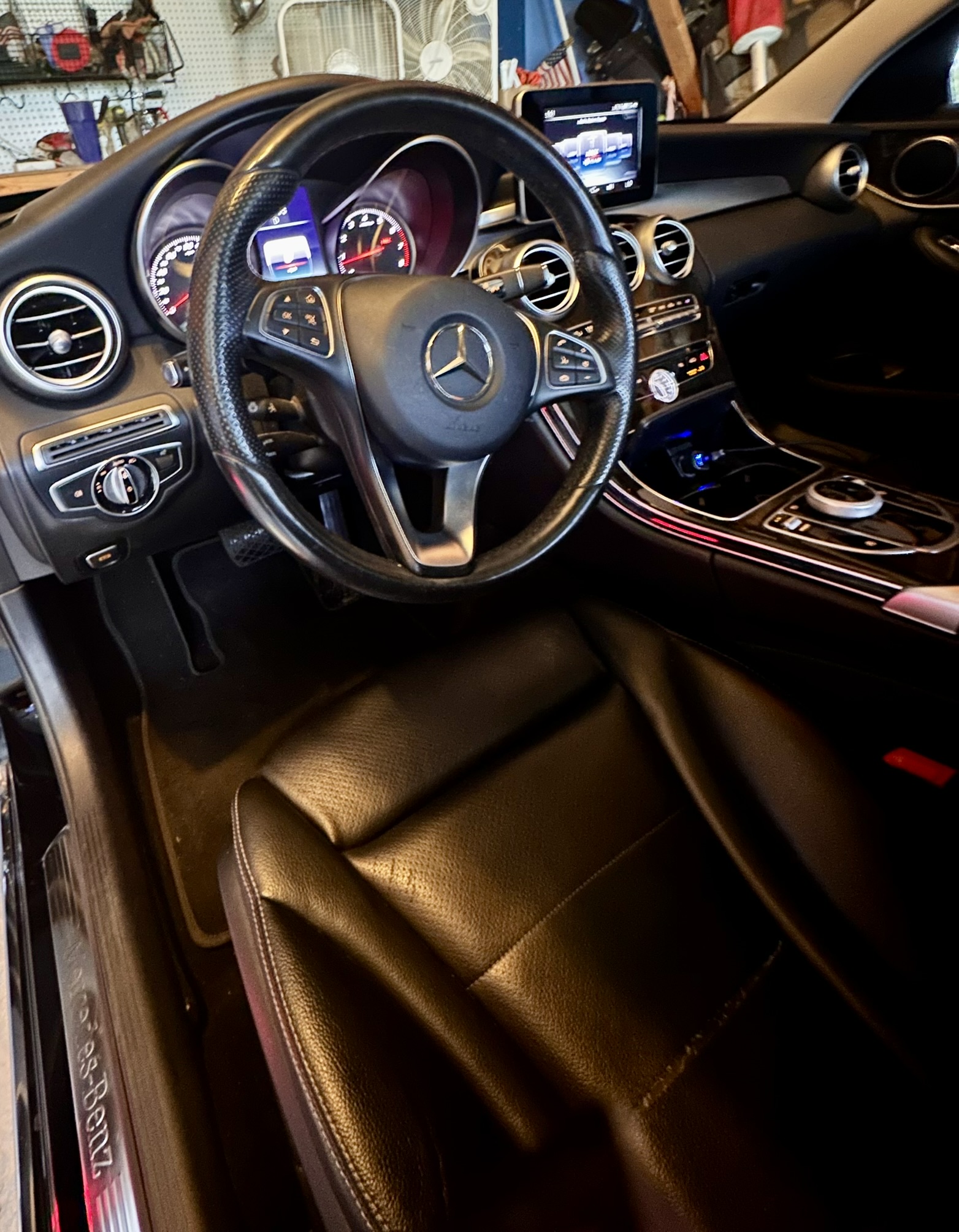 Used 2017 Mercedes-Benz C 300 4MATIC Sedan image 21