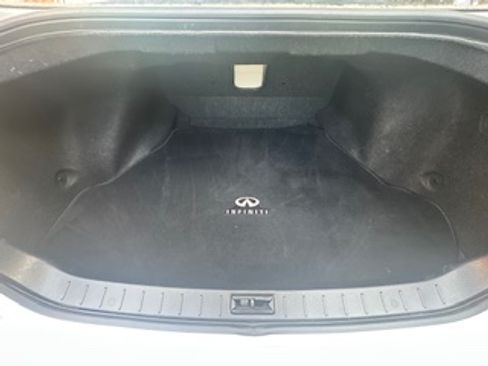 Used 2013 INFINITI G37 Journey w/ Premium Pkg image 12