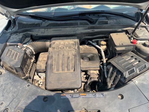 Used 2016 Chevrolet Equinox LT w/ Convenience Package FWD image 2