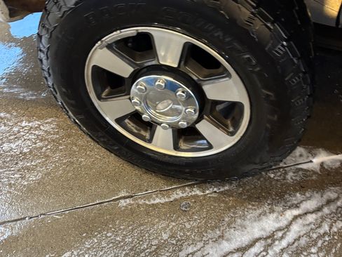 Used 2011 Ford F250 XL w/ XL Value Pkg image 8