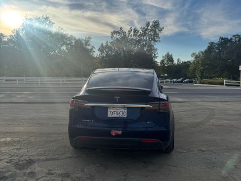 Used 2016 Tesla Model X 90D AWD/4WD image 11