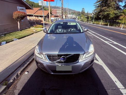 Used 2011 Volvo XC60 3.2 AWD/4WD image 8