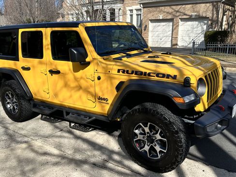 Used 2018 Jeep Wrangler Unlimited Rubicon image 1