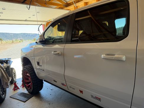 Used 2021 RAM 1500 Big Horn AWD/4WD image 9