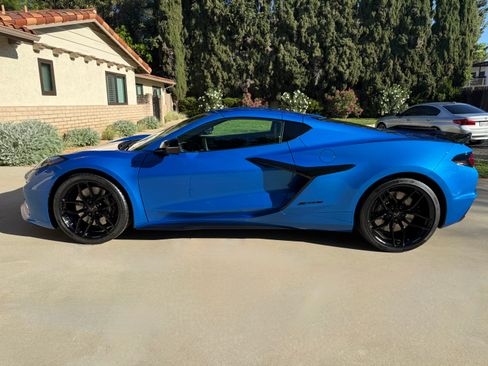 Used 2025 Chevrolet Corvette Z06 image 21