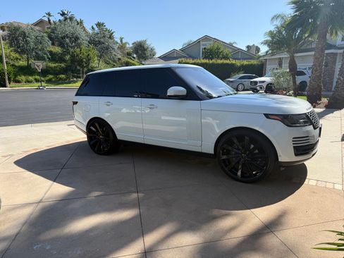 Used 2020 Land Rover Range Rover HSE AWD/4WD image 10