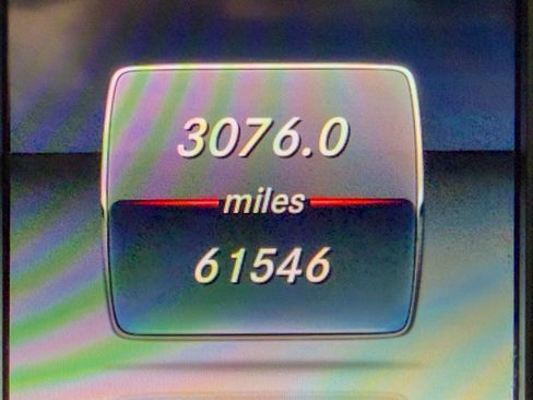 Used 2018 Mercedes-Benz GLC 300 4MATIC image 20