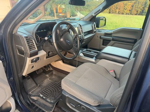 Used 2015 Ford F150 XLT w/ Equipment Group 302A Luxury AWD/4WD image 8