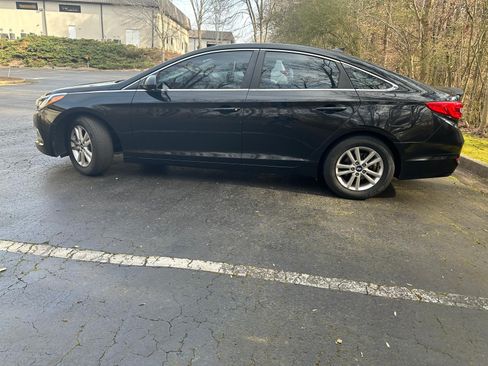 Used 2016 Hyundai Sonata SE image 4