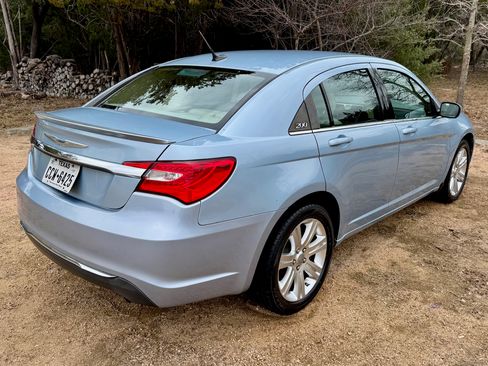 Used 2013 Chrysler 200 Touring w/ S Exterior Appearance Pkg image 12