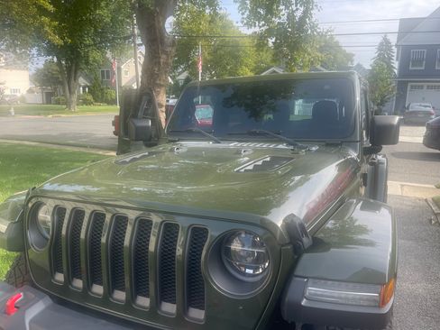 Used 2021 Jeep Wrangler Rubicon w/ LED Lighting Group AWD/4WD image 5