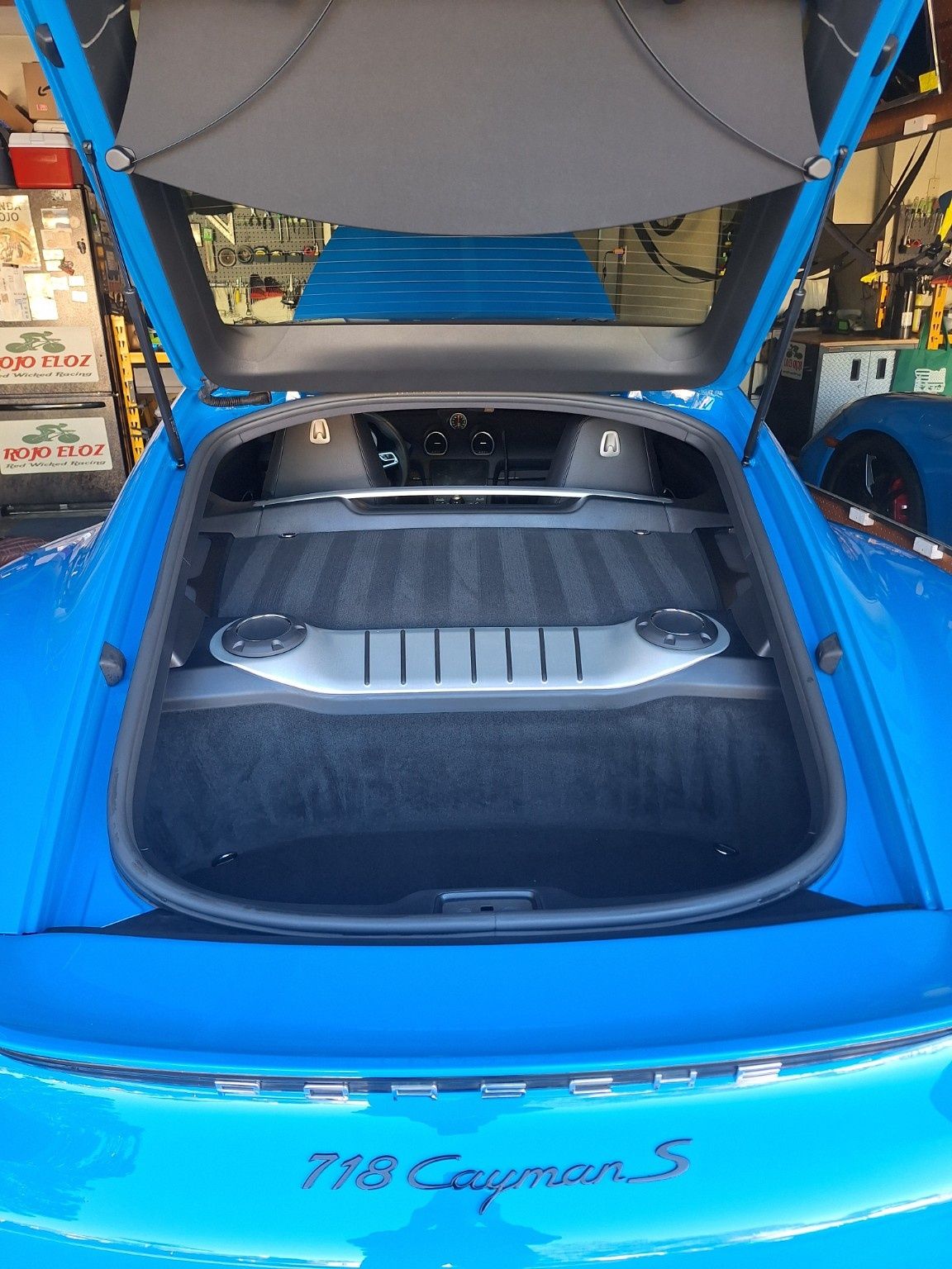 Used 2025 Porsche 718 Cayman S RWD image 10