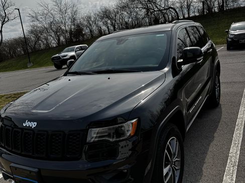Used 2019 Jeep Grand Cherokee Limited w/ Luxury Group II AWD/4WD image 4