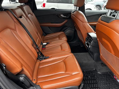 Used 2018 Audi Q7 3.0T Prestige image 20