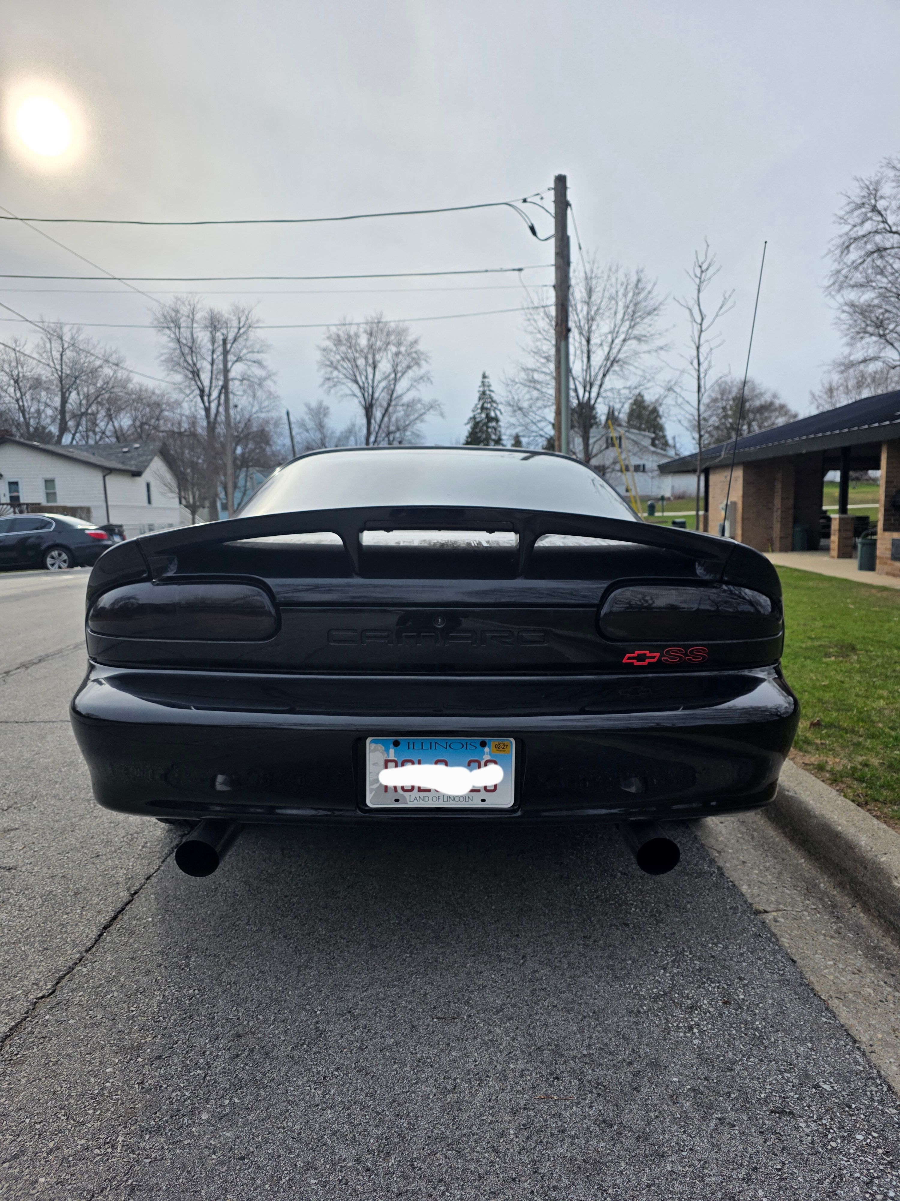 Used 2000 Chevrolet Camaro Z28 w/ SS Performance/Appearance Pkg RWD image 9