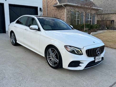 Used 2018 Mercedes-Benz E 300 image 2